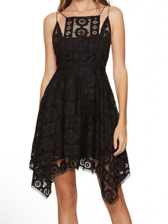 Free People Dresses & Skirts - Free People Black Lace Spaghetti Strap Handkerchief Hem Dress - Size 12